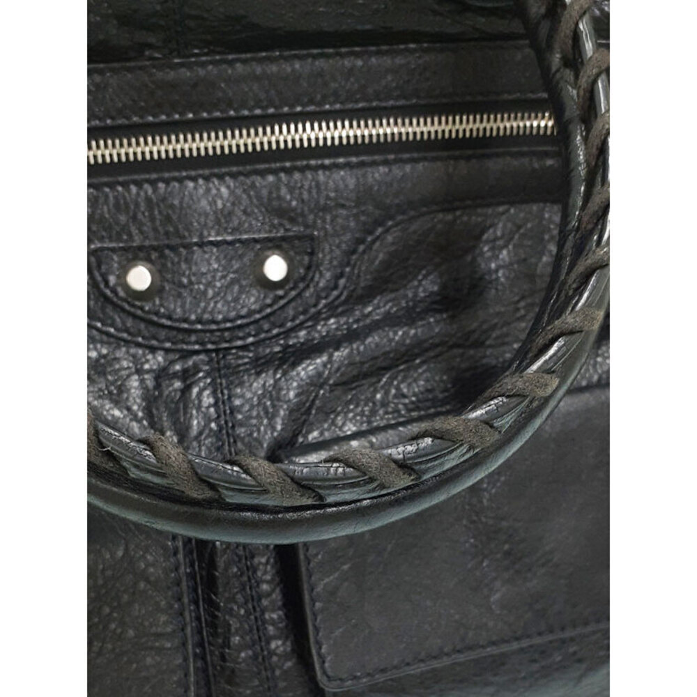 Balenciaga Cube Pocket Shoulder Bag black distressed leather - Picture 9 of 9